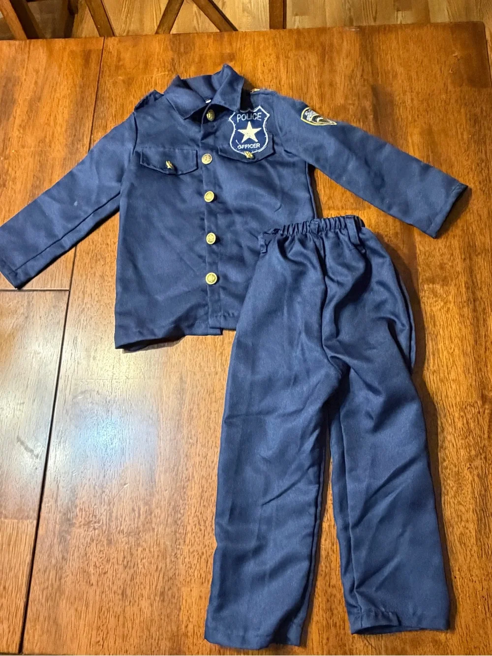 Kids Navy Blue Police Officer & Fire chief Costumes. Size 3-4.  Halloween.